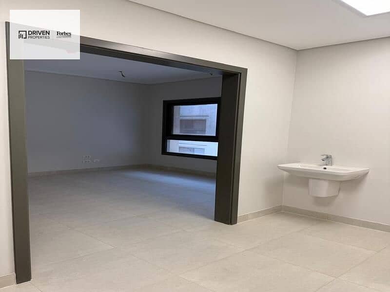 5 WhatsApp Image 2026-01-28 at 13.16. 56. jpeg