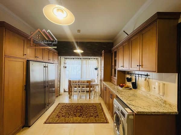 13 494726437_122263218272228254_2218166509013233782_n. jpg