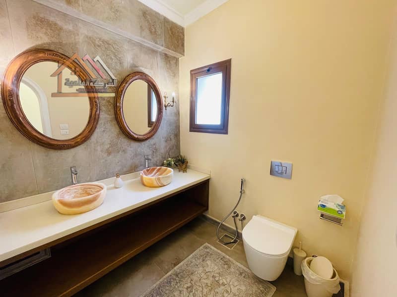 14 494810167_122263218152228254_294760862890787297_n. jpg