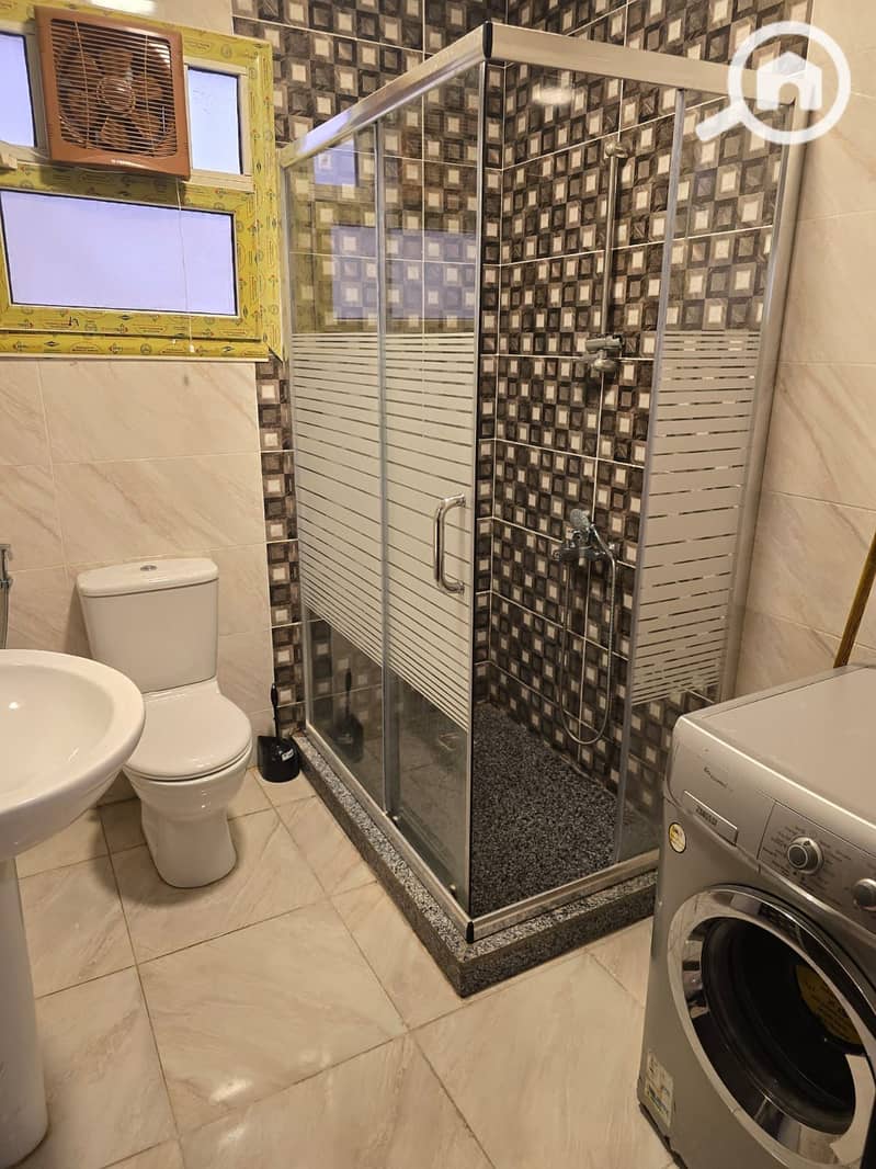 8 77eb3029-262d-4f27-b8b7-606127d6a01a. jpeg