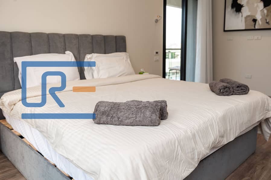 5 a85ee4b3-c954-4173-9481-1d9a9d93f732. jpg