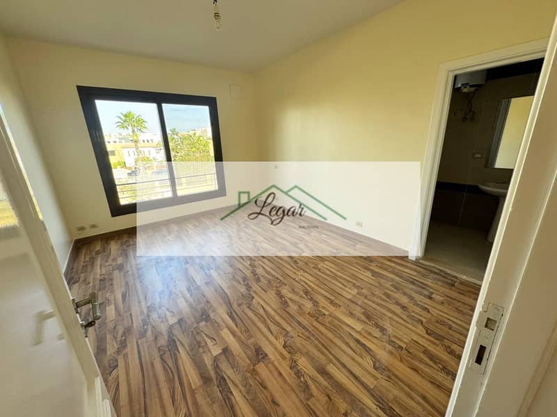 3 56b78ccb-ac70-4682-b55b-92a5e79b1084. jpg