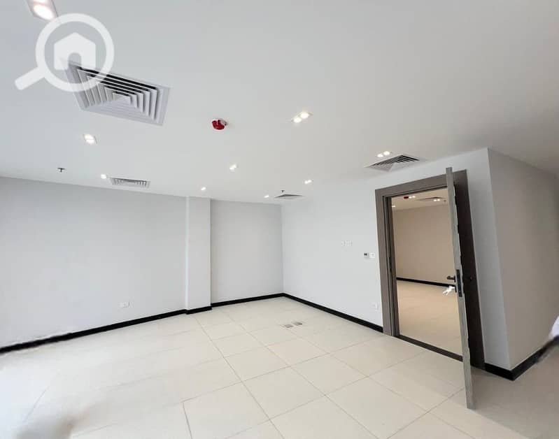 7 WhatsApp Image 2026-01-28 at 1.40. 48 PM. jpeg