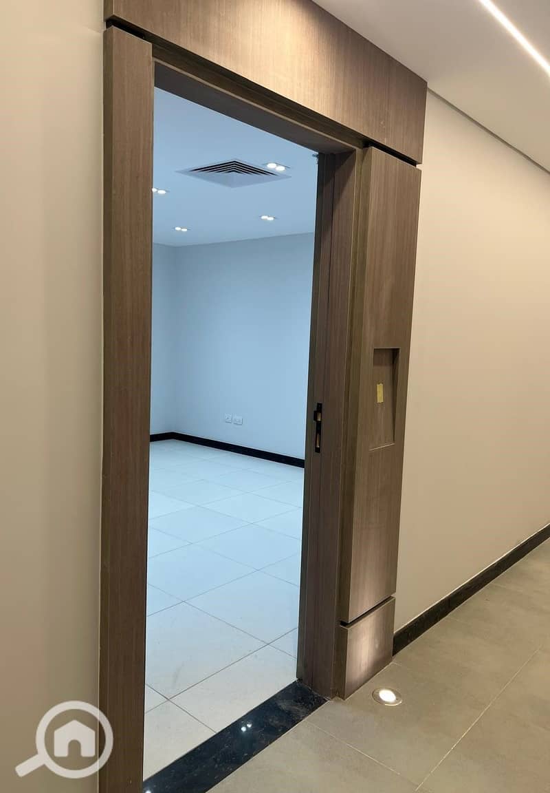 8 WhatsApp Image 2026-01-28 at 1.08. 22 PM. jpeg