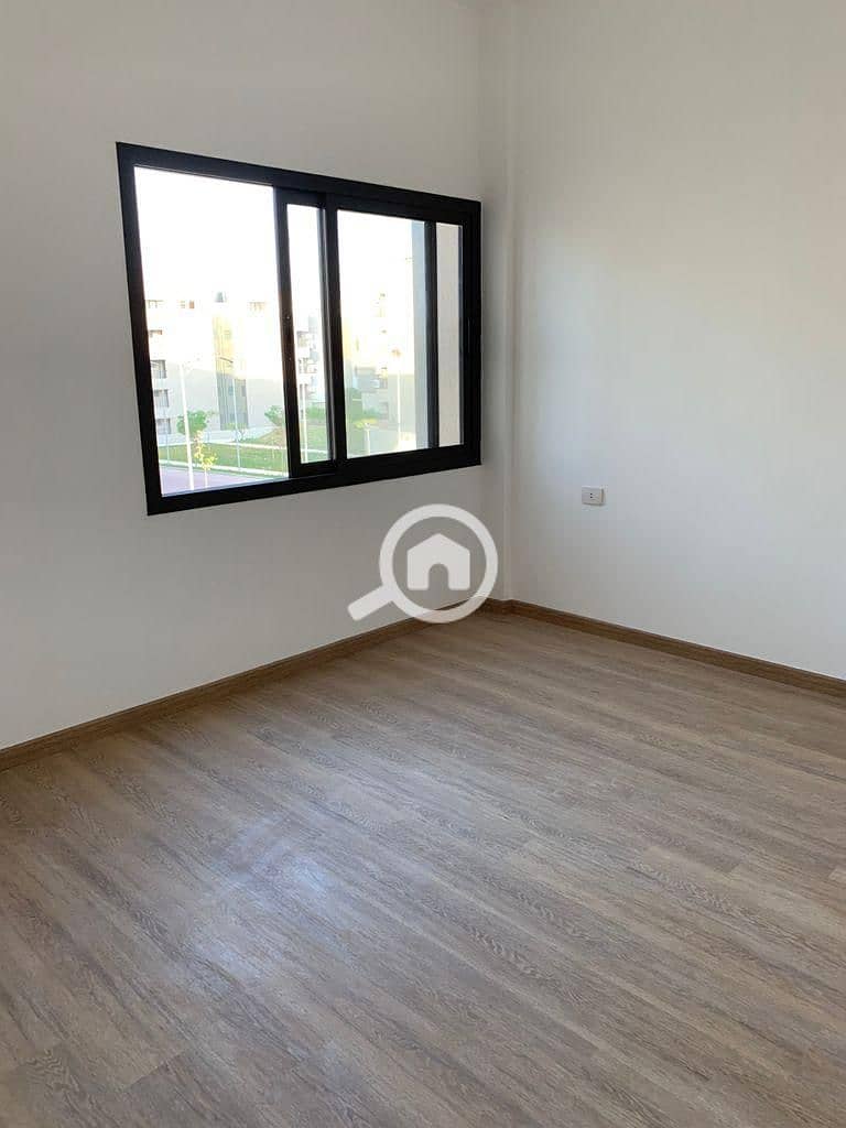 2 64f00010-f225-408b-afbd-efa2093c3fa3. jpg