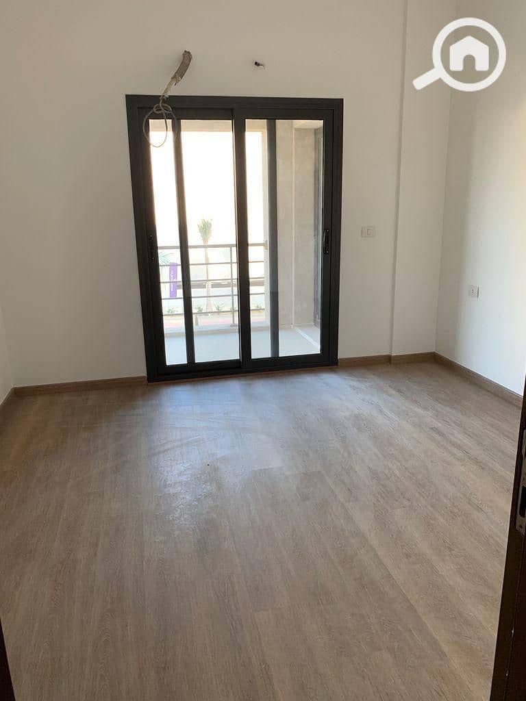 3 d64727cb-3a1d-4b07-9094-23eac5a4db28. jpg