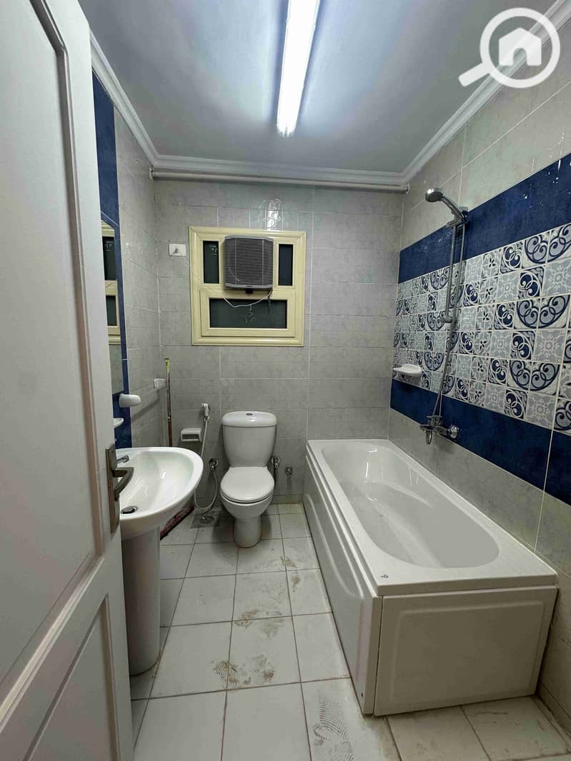 5 IMG-20250909-WA0052. jpg