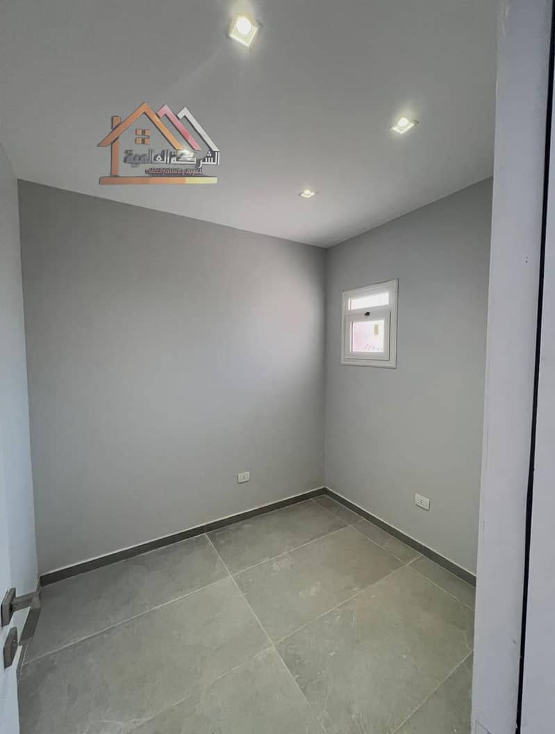 19 346f9647-050a-4290-96c7-8abe42682069. jpg