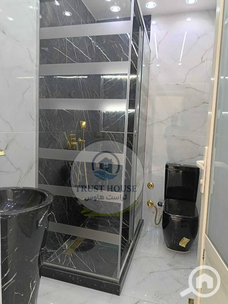 6 WhatsApp Image 2025-11-05 at 15.05. 37. jpeg