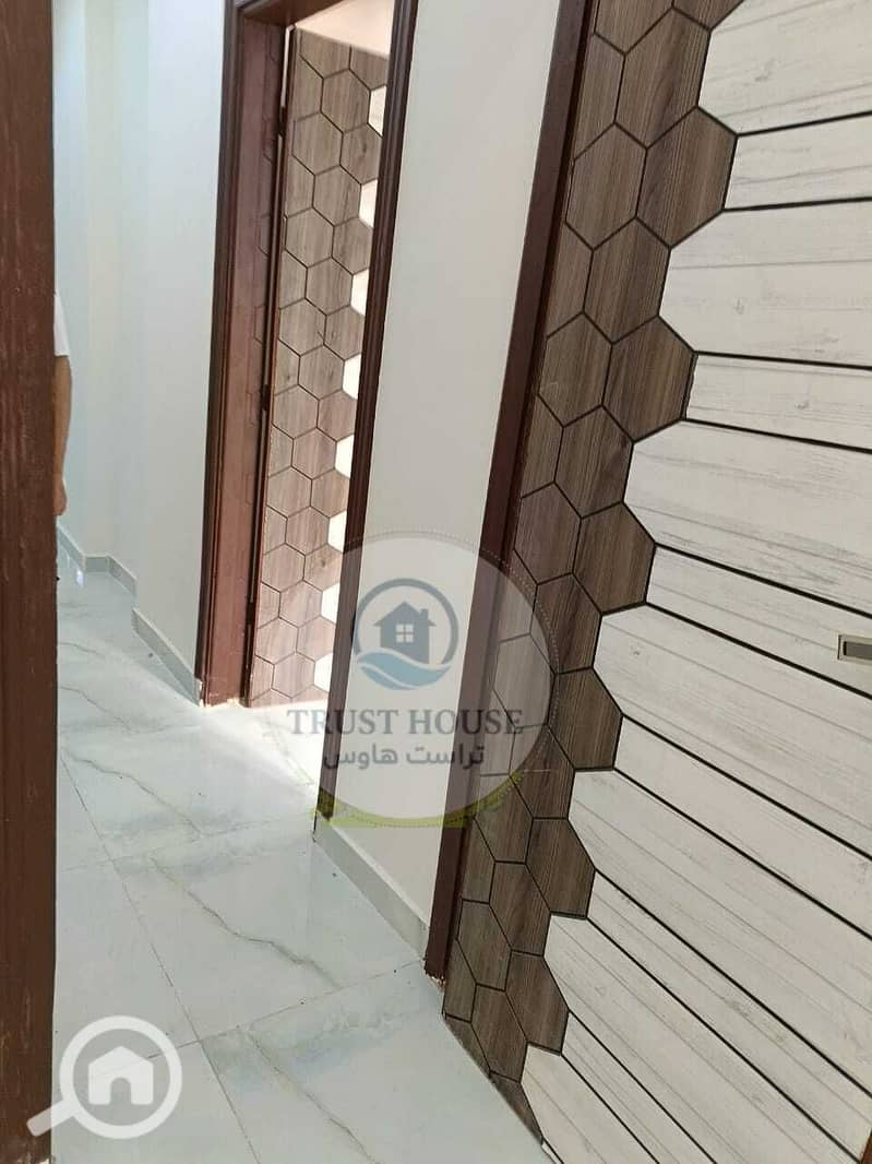 16 WhatsApp Image 2025-11-05 at 15.07. 06 (1). jpeg