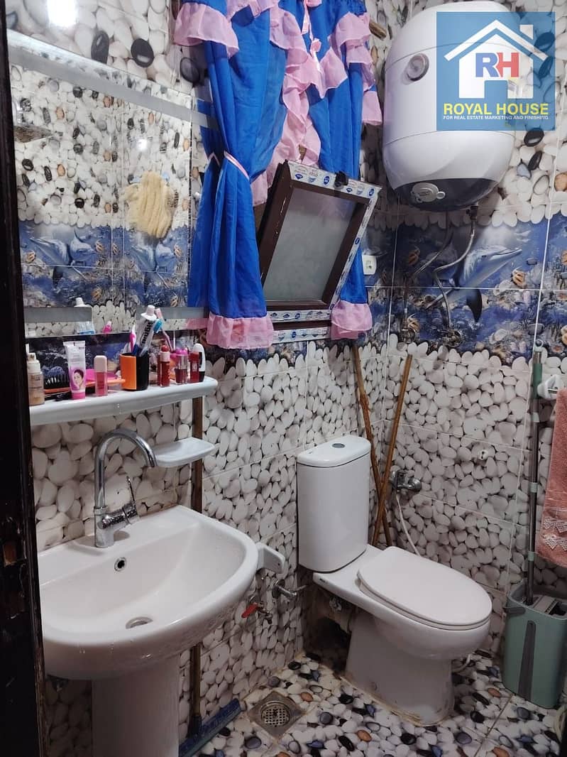 9 798f1299-ea28-4318-835b-0cd3f0ffaeb3. jpg