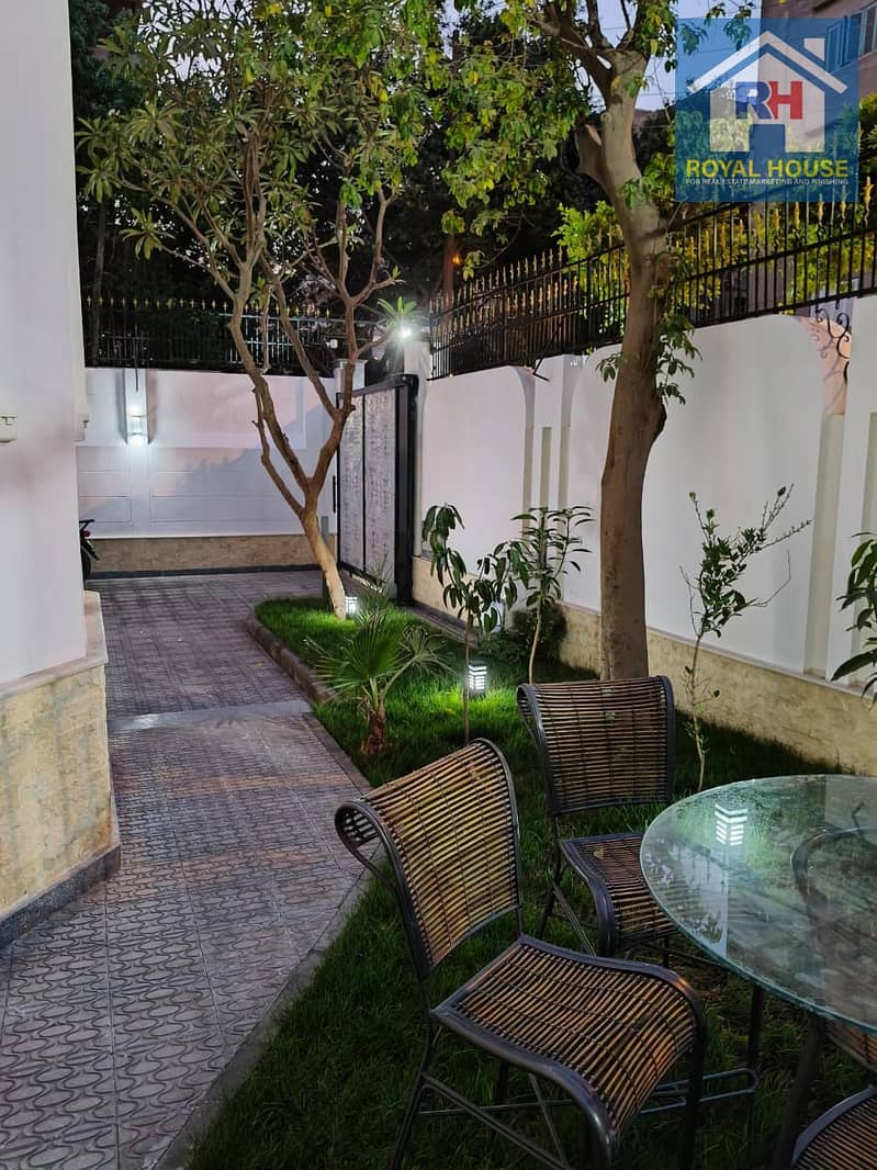 11 b4ed5f3c-11e8-4dec-b38e-327c5d244756. jpeg