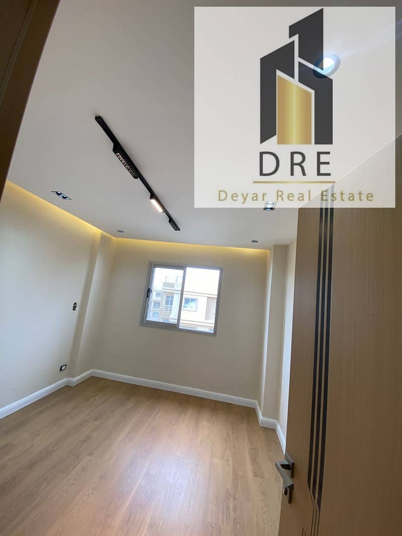 3 5c2e0ade-50a9-45ce-aba4-d3148eb607de. jpg