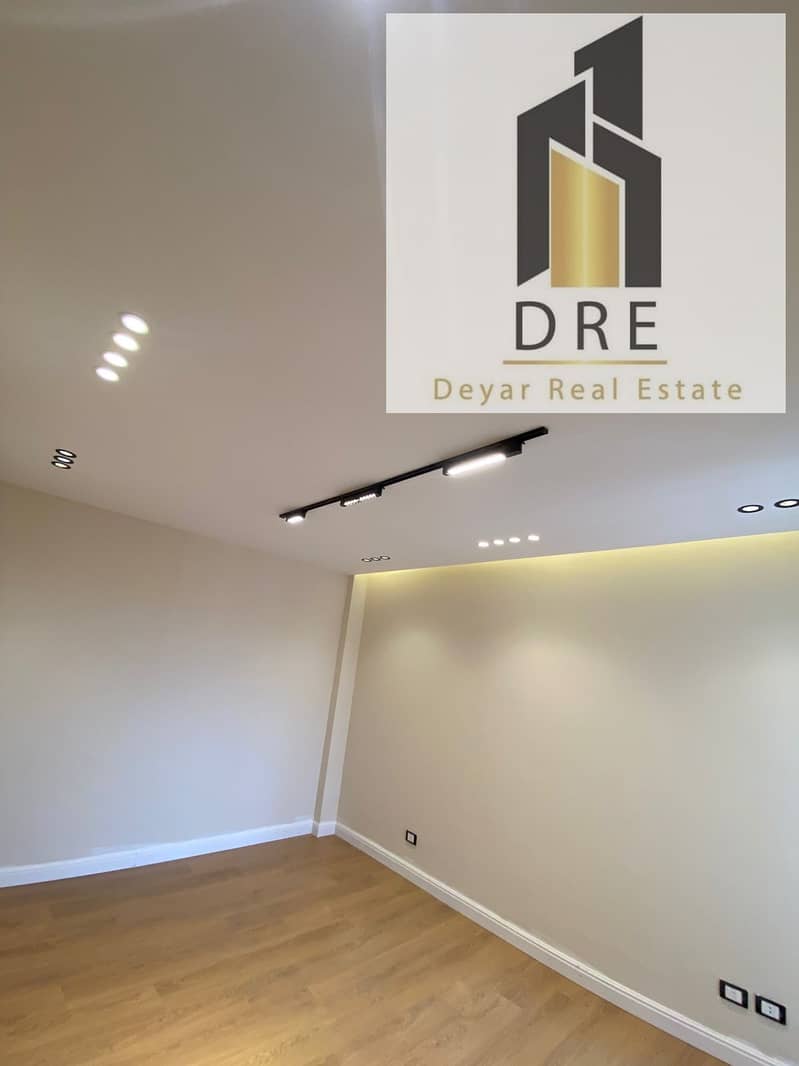 4 6ac6a7a2-1ad7-42c2-86d4-3007136cf00f. jpg