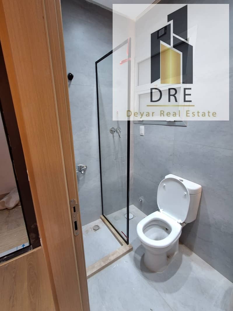 13 ccbd84e9-b788-43bd-b36f-42b2ae6ce701. jpg