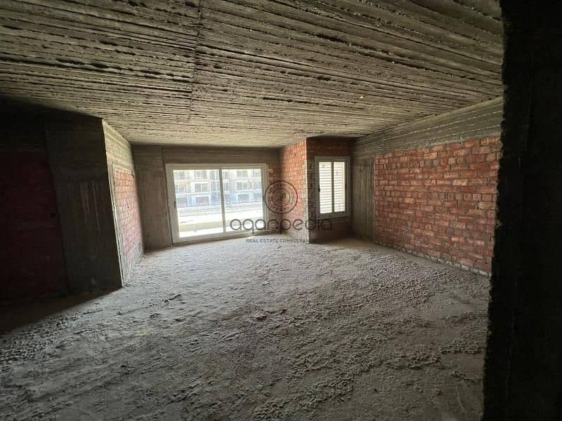 2 ca5e3c61-6049-4d4a-9931-f21dee5acee9. jpg