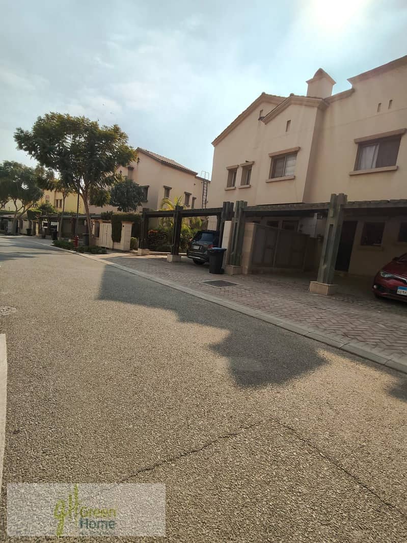 4 609978fb-65b3-4f38-966d-644229dbf833. jpg