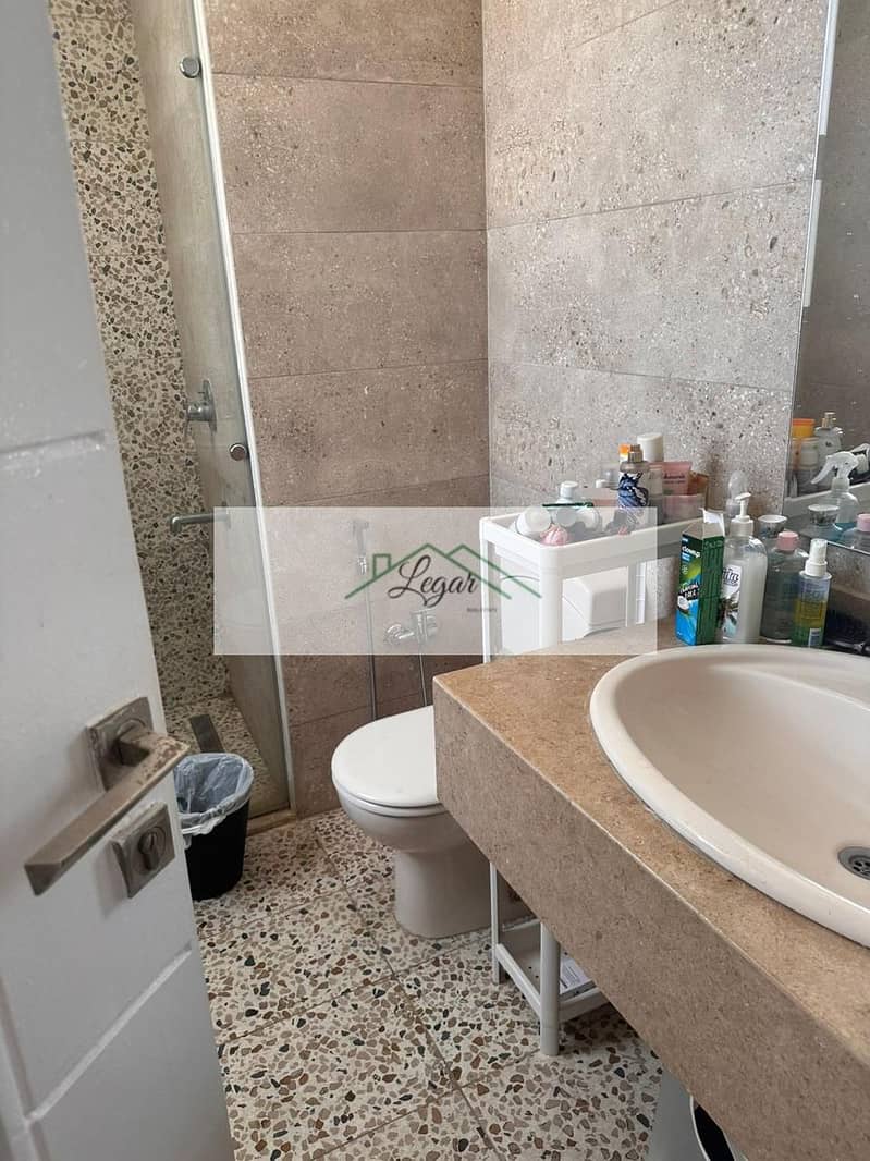 4 2b6cd8f8-6c76-48cd-8a25-5dcf1308dee3. jpg