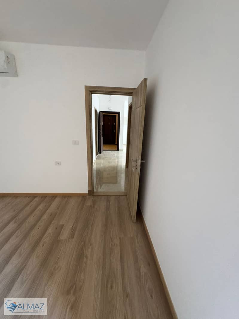 7 WhatsApp Image 2026-01-28 at 1.35. 13 PM. jpeg