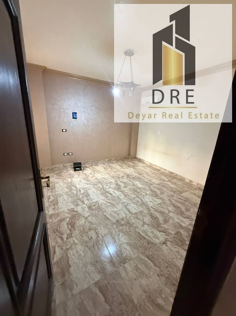 3 7ce092f4-640a-45fc-8aaf-1db3f272e608. jpg