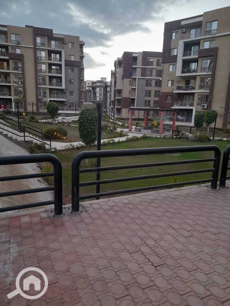 2 14fe95a7-b1af-4710-8b55-e12c1515e2f1. jpg