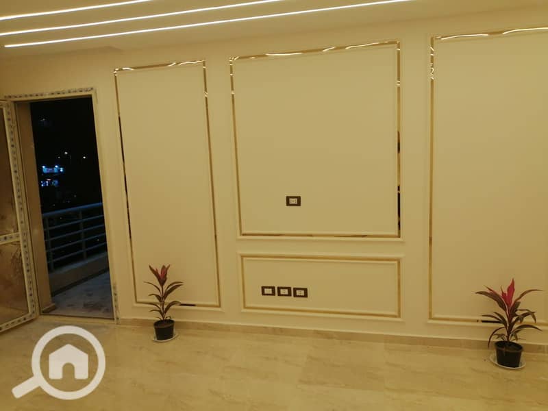 3 815303f4-1794-4e9f-a8f9-967ab3e9882c. jpg