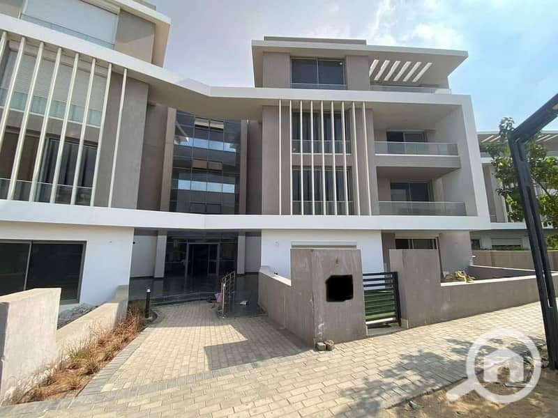 4 417691467_863687358872199_4283379763544516785_n (1). jpg