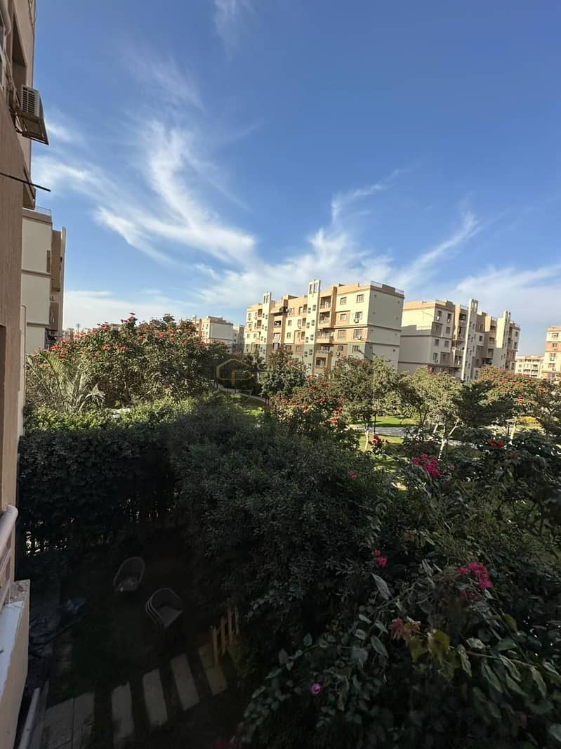 5 1243e2bb-92fc-48e4-9afe-f07a4384957c. jpg