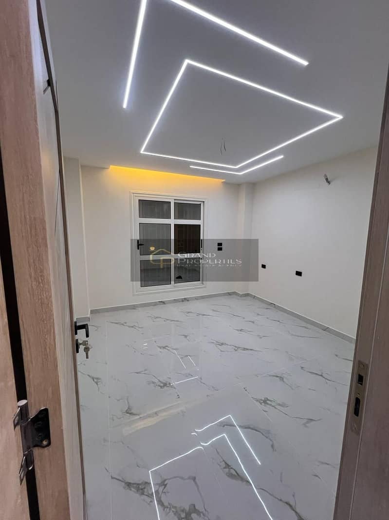 5 91aea6e8-7656-418a-856d-a532cd25c095. jpg