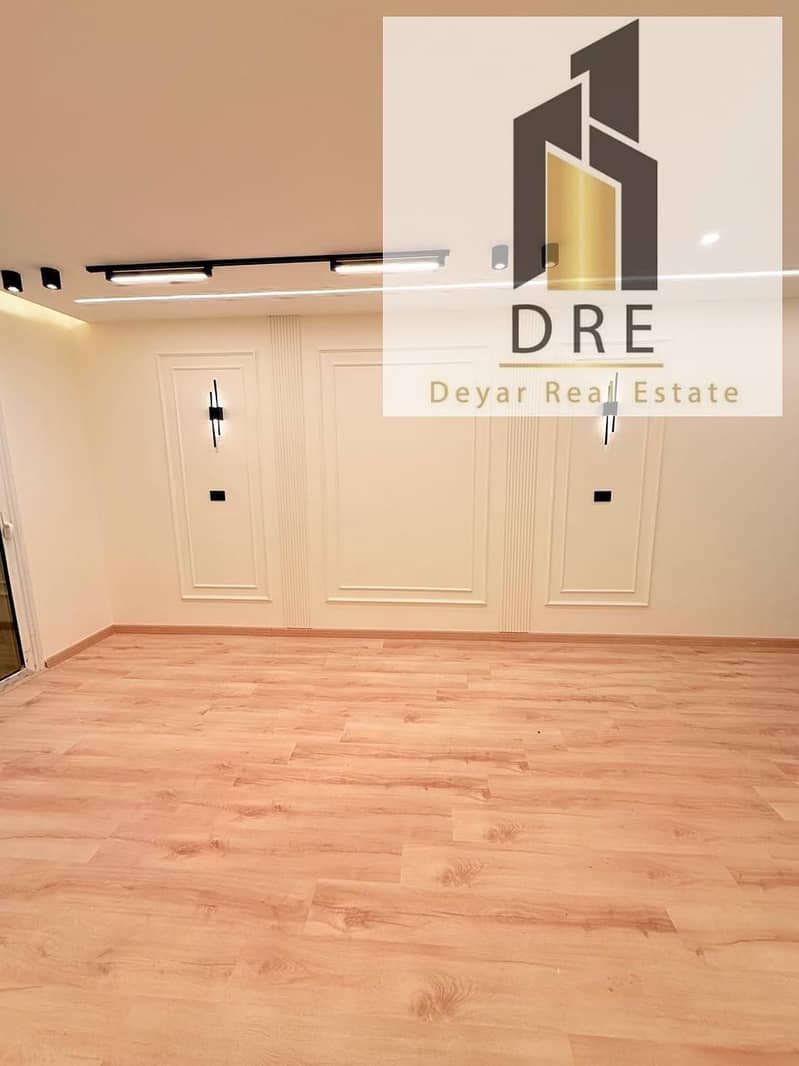 4 1b2865f6-cd5d-4634-b5fe-7f7c6108a34b. jpg