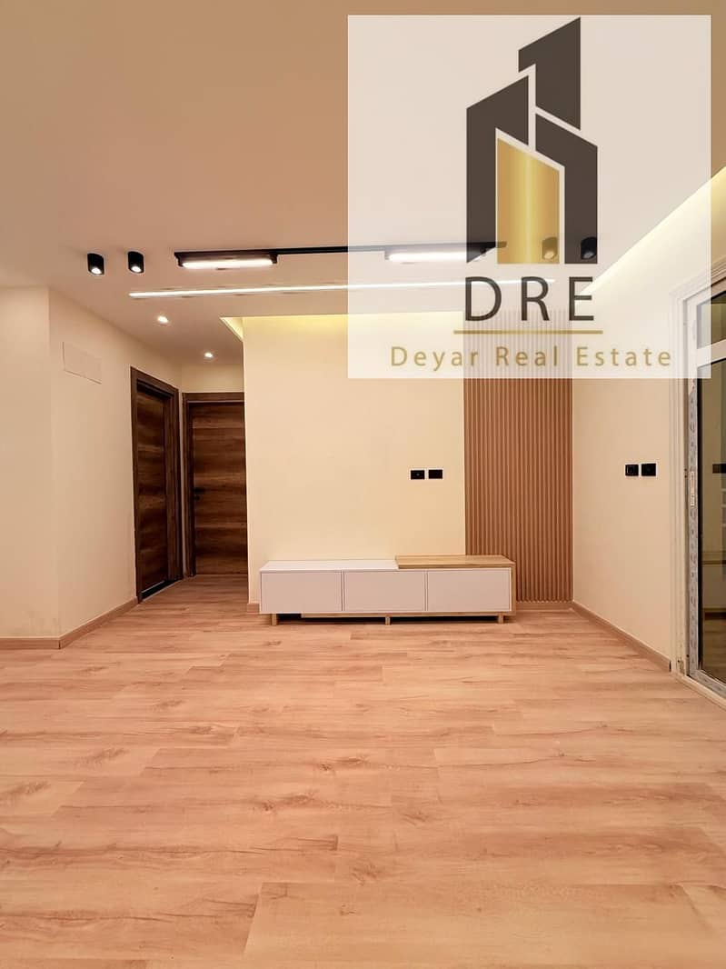 15 f784c9fa-9641-451c-a6af-bc7d07cf1f40. jpg