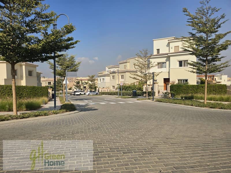 10 9304337c-d688-4459-8d53-c35eef2fae05. jpg