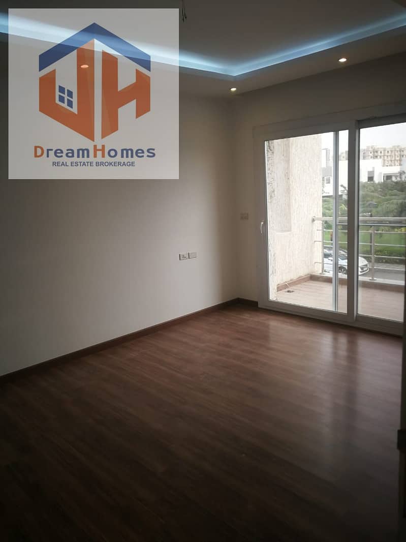 3 b2dbb993-5a9c-4ba6-ae57-1e4cd7f4f31d. jpg