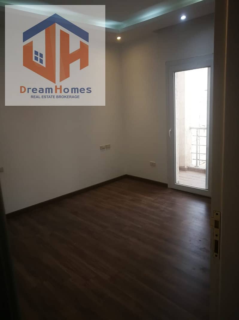 4 a6f39767-7bbd-403a-ba5b-8bc170f96f8e. jpg