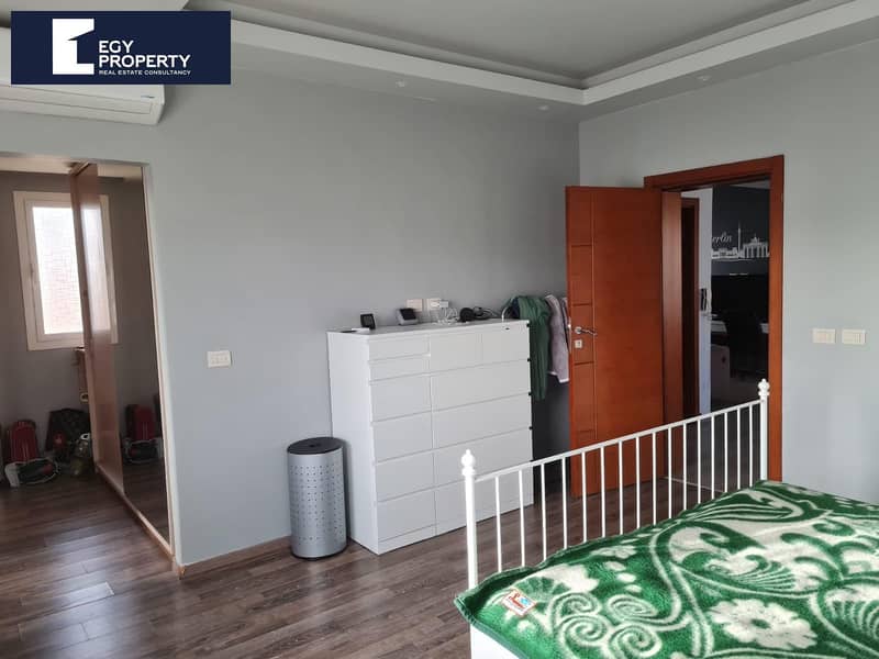 4 _files_335fd70c-01db-475a-99a9-130103fb34ff. jpg