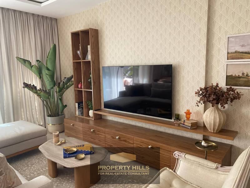 11 ff87cee7-ca2b-44cb-8c01-8f5d26616cc1. jpg