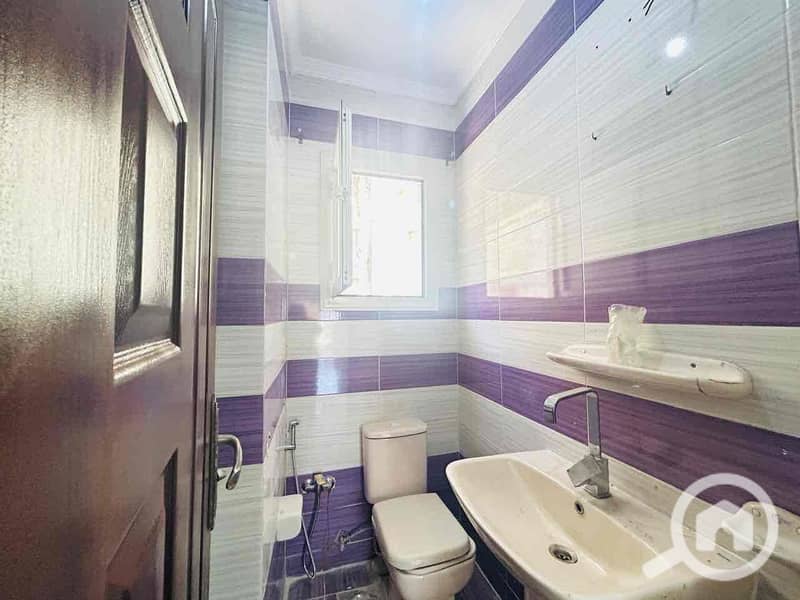 6 205ca81b-c59f-469f-b2be-19cdb75bb1c1. jpg