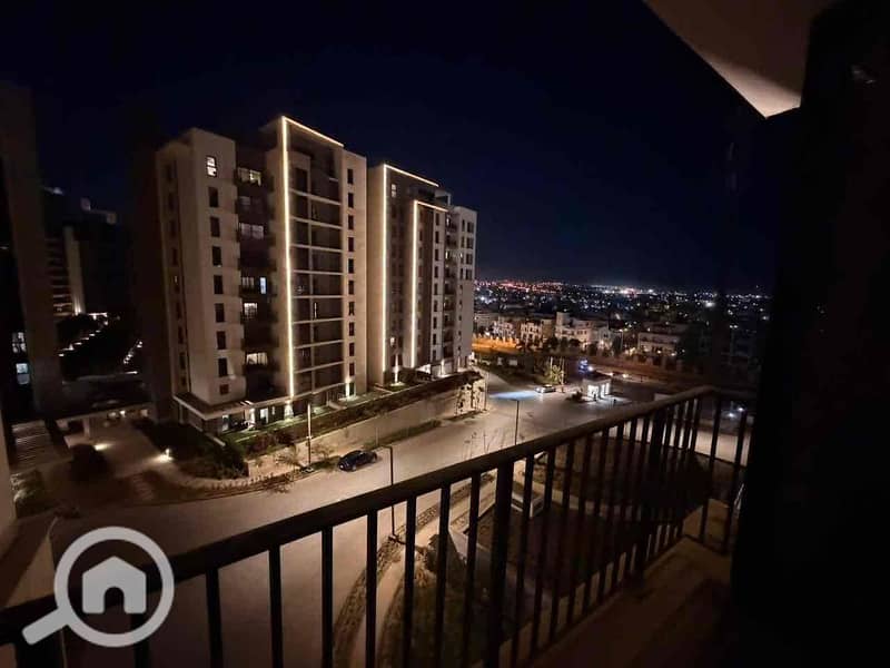 14 770807df-cf44-44e1-834a-f65263be6eff. jpg