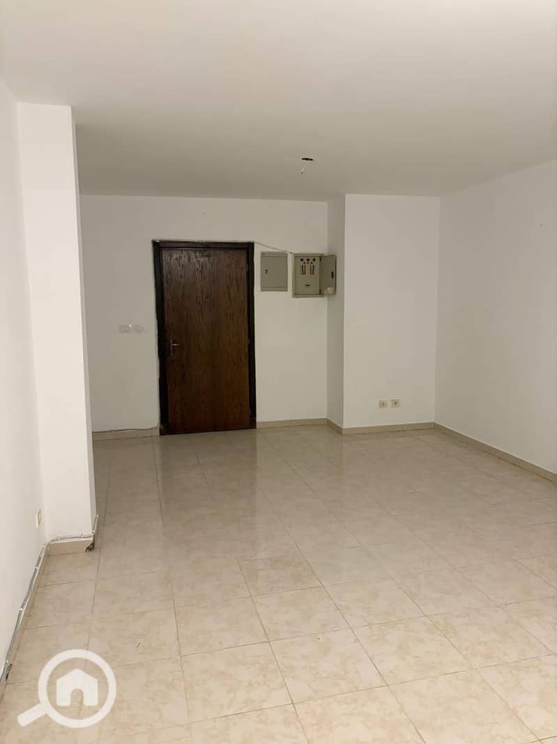 5 4e1c5977-ca2e-403c-bbf6-674ae00ad769. jpg