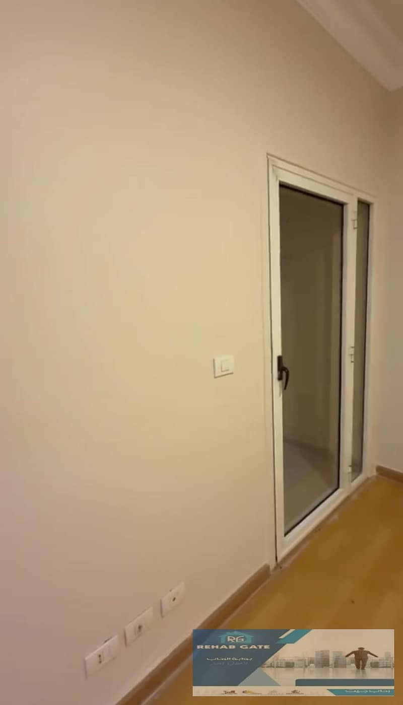 2 6db45220-aa52-48ff-8000-601b91c0d081. jpg