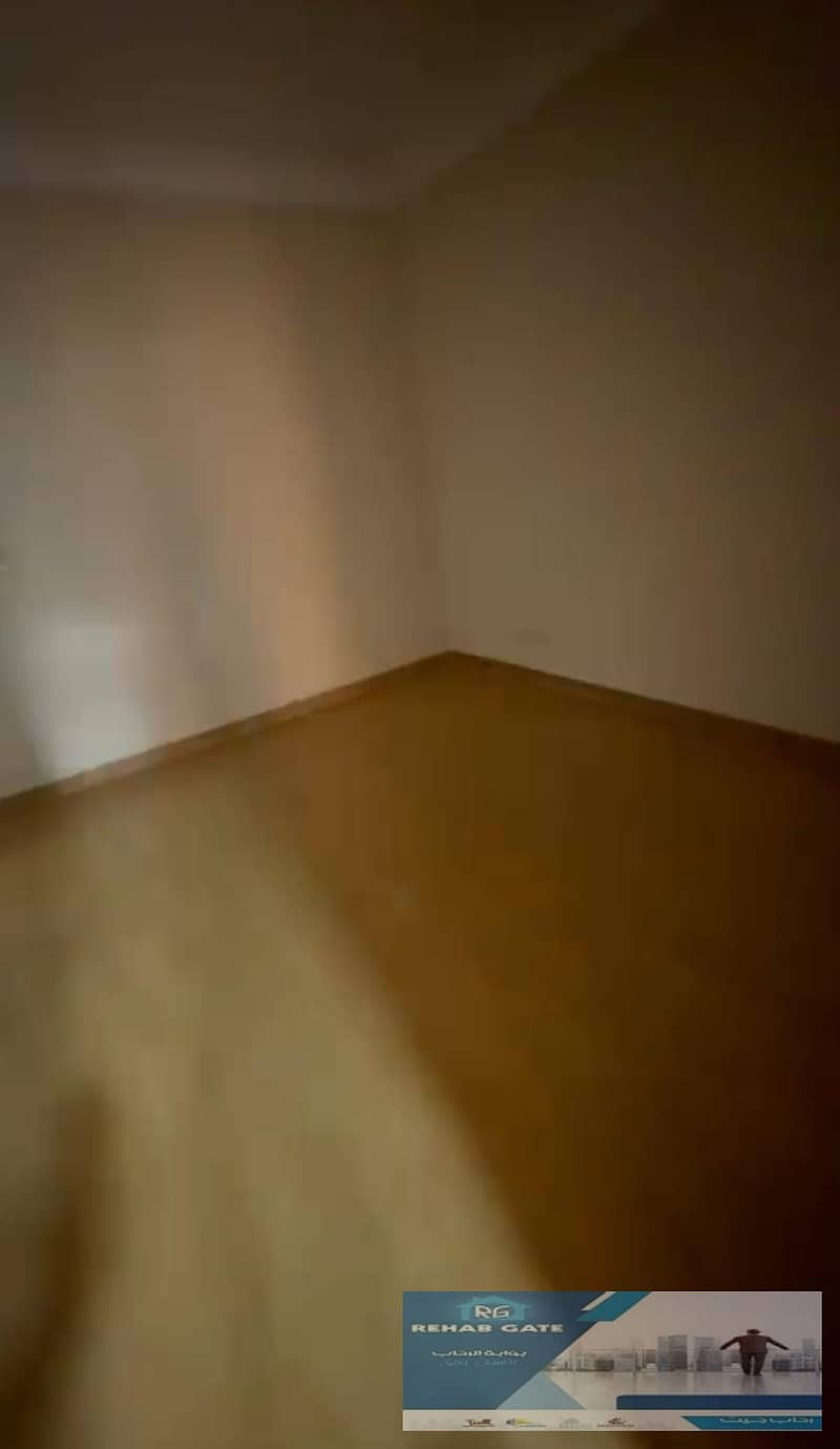 7 80a4b325-8f80-4cb8-8fd5-285c49c55477. jpg