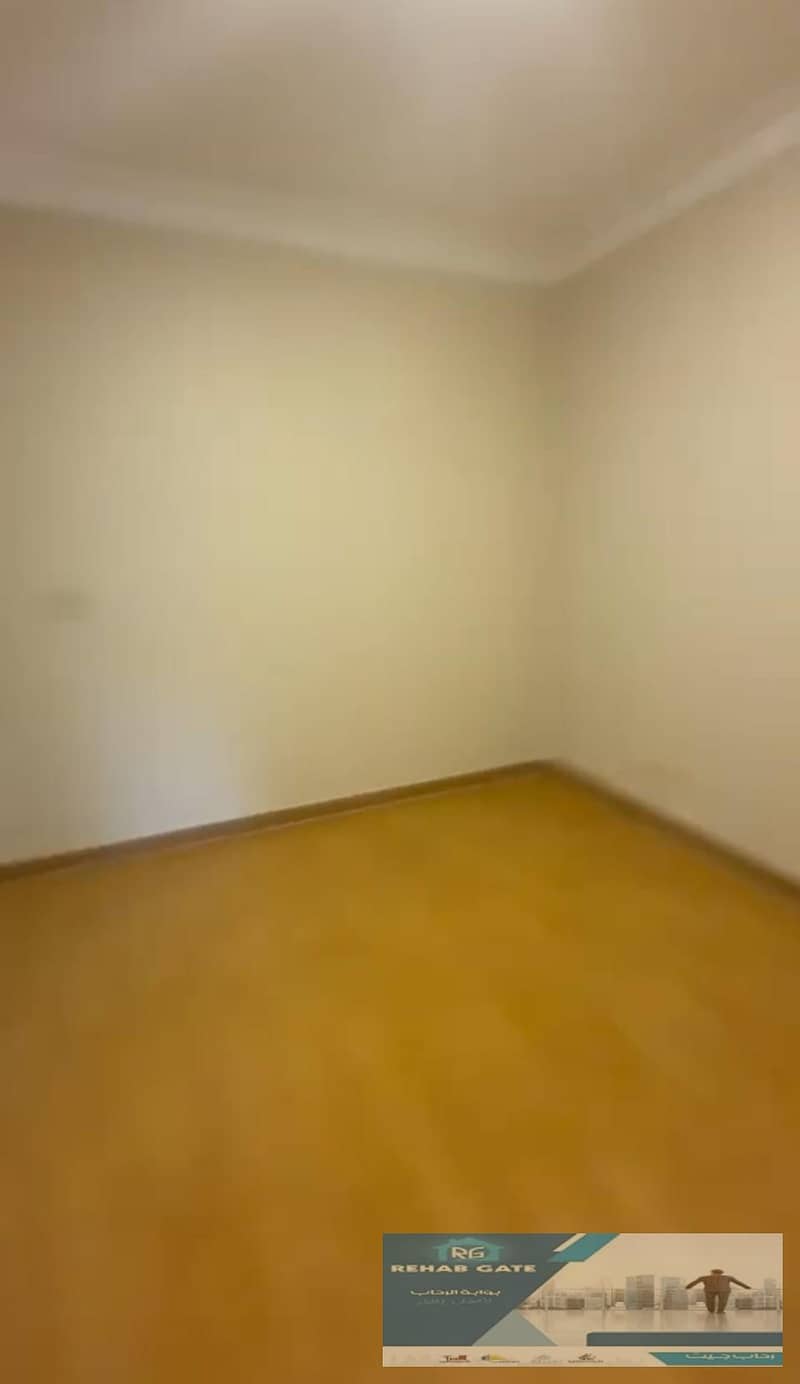 9 61178f1f-6818-4f15-b58b-dde08b2a0502. jpg