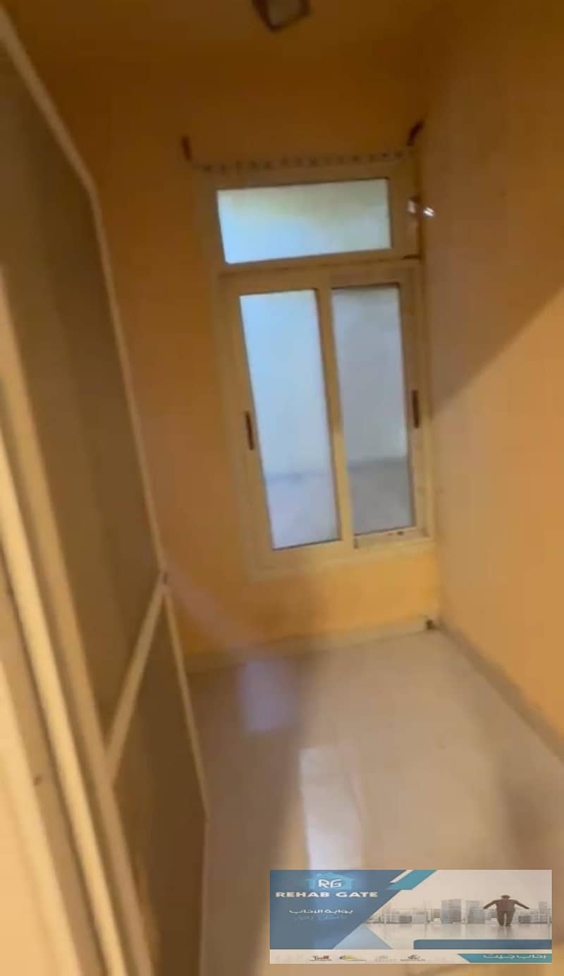 13 e391d0fe-492f-4b46-a23f-ae21486d6efd. jpg