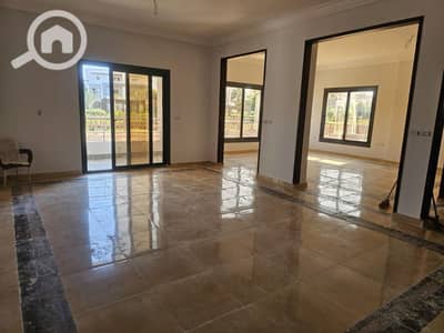 4 Bedroom Townhouse for Rent in Shorouk City, Cairo - bc593208-0a57-465a-bc3e-8076e38afb7f. jpg