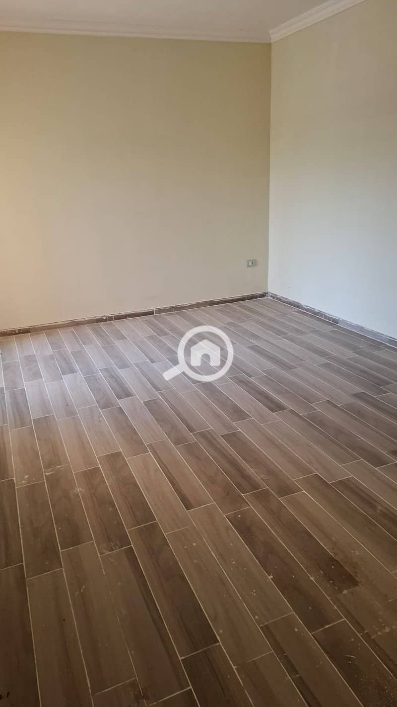 4 2806728a-8736-437e-97e8-f29d5887352b. jpg