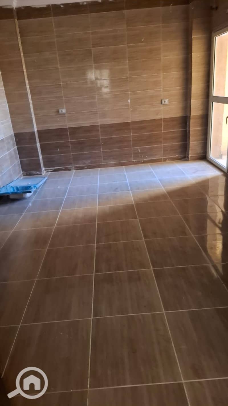 5 6b6a1c35-d9b6-4283-aba2-ad35ad4f87aa. jpg