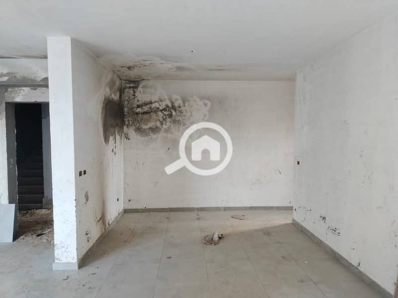 6 67744b29-f971-4e5f-869b-24ff8bb5ae34. jpg