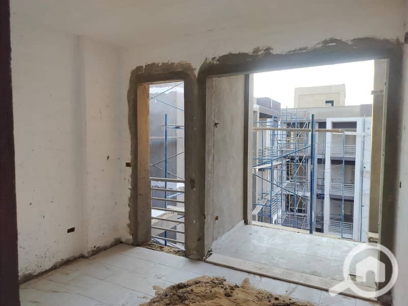 9 be070db9-4d81-4192-ab66-34ab44fa0e2b. jpg