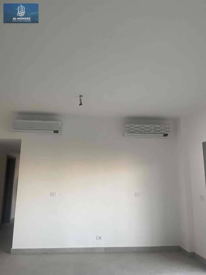 9 9b35591c-ae20-42b3-b3af-89a719d02d60. jpg