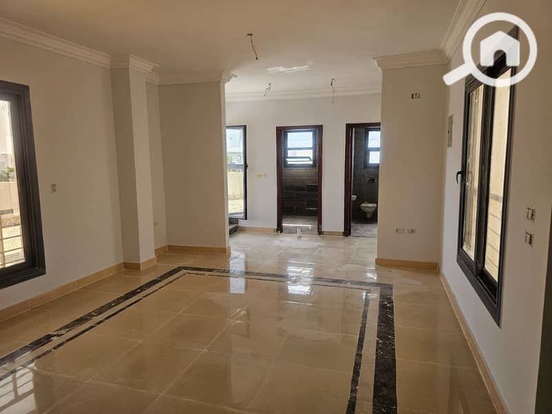 4 070ea7b9-e143-4d11-a52b-468dcfdbdc89. jpg